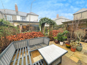 Photo 21- click for photo gallery